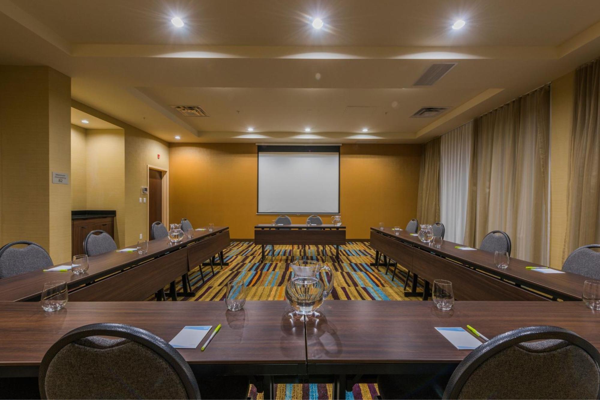 Fairfield Inn & Suites By Marriott Kamloops Kültér fotó