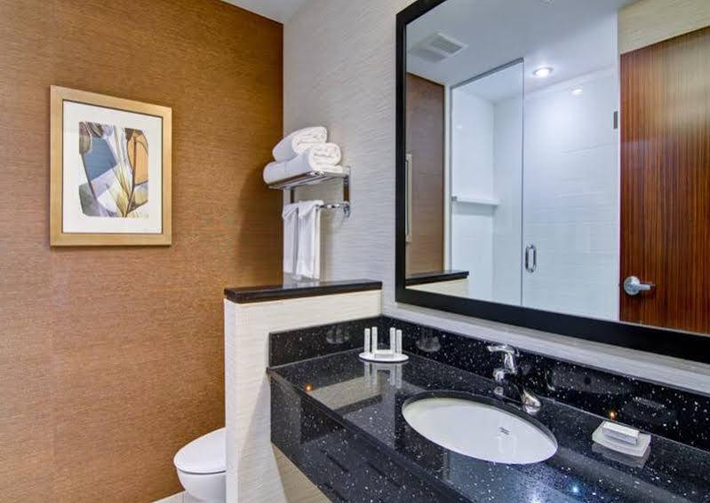 Fairfield Inn & Suites By Marriott Kamloops Kültér fotó