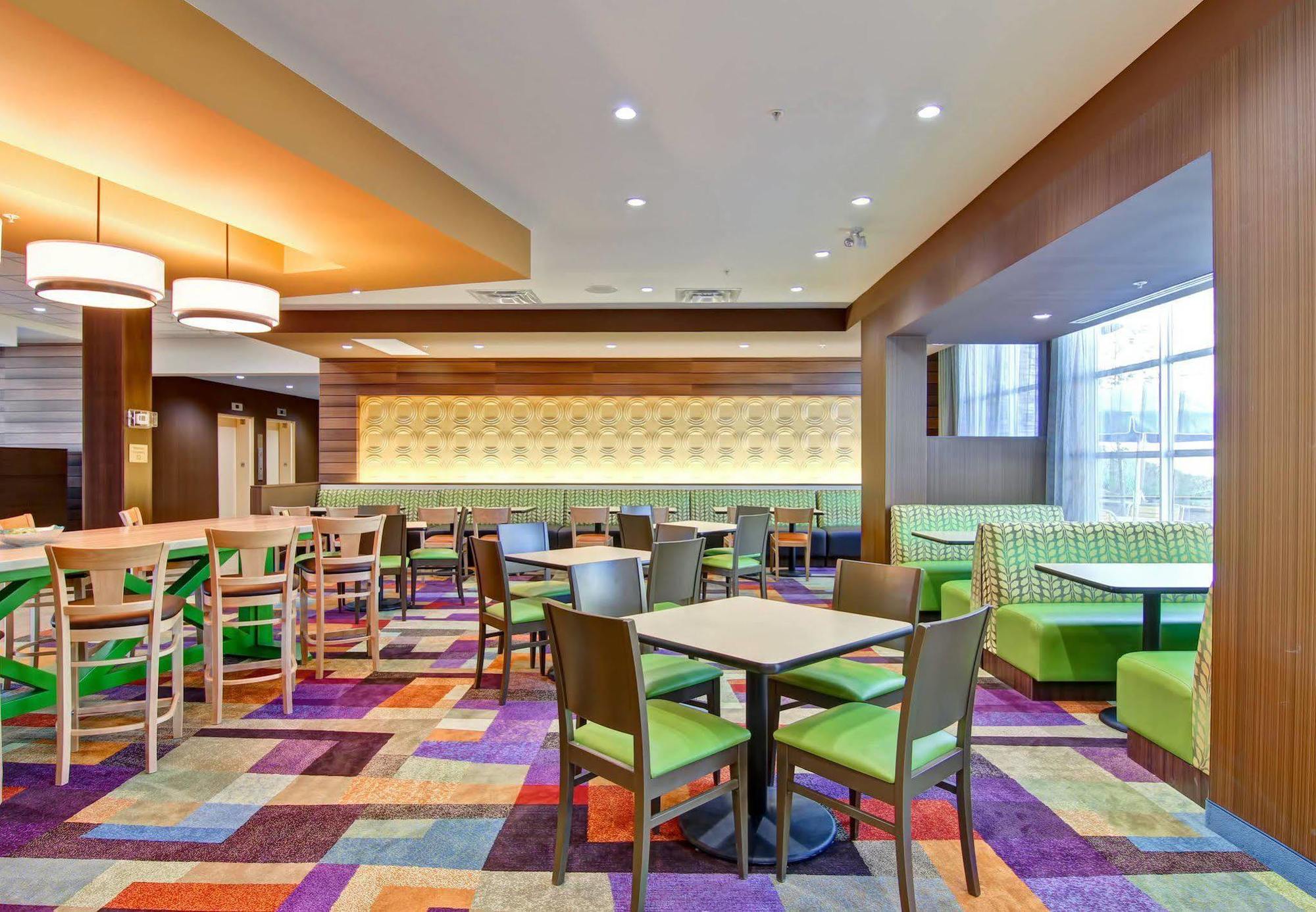 Fairfield Inn & Suites By Marriott Kamloops Kültér fotó